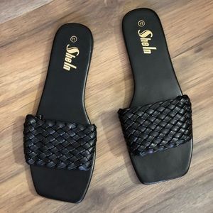 Womens Sheln slides from Shein. No heel, black size 11. New w/o tag never warn.